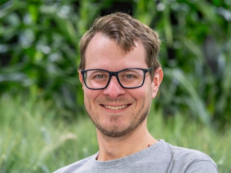  B. (Bart) Van Gansbeke