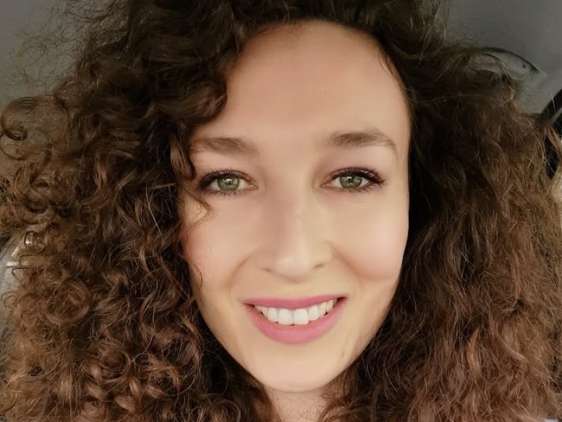  O. (Oana) Dima