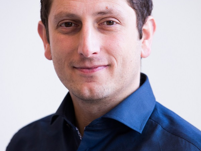  H. (Hakan) Baykus
