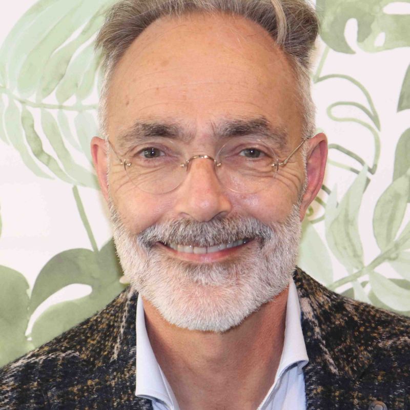 Profile picture R.H.C.J. (Roeland) van Ham